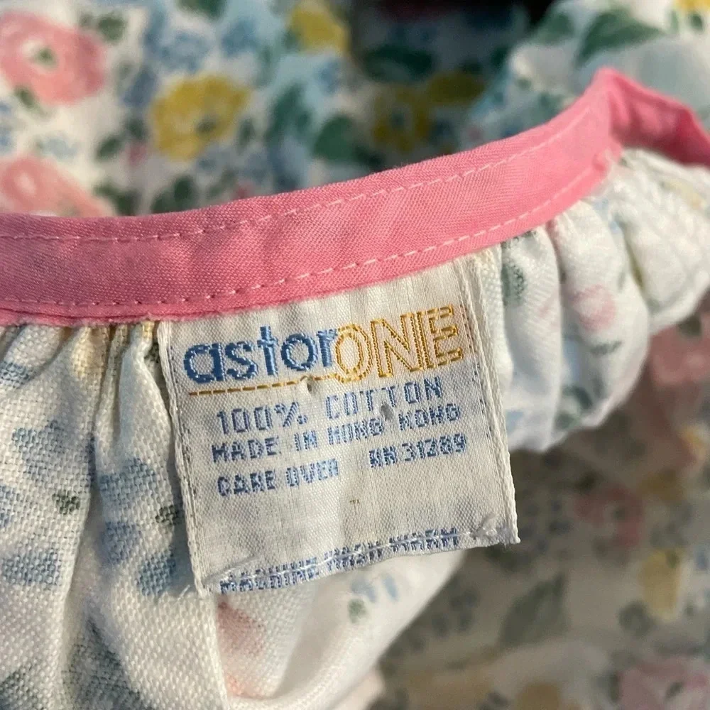 Vintage Astor One Floral Nightgown Dress 100% Flannel Cotton Made in Hong Kong